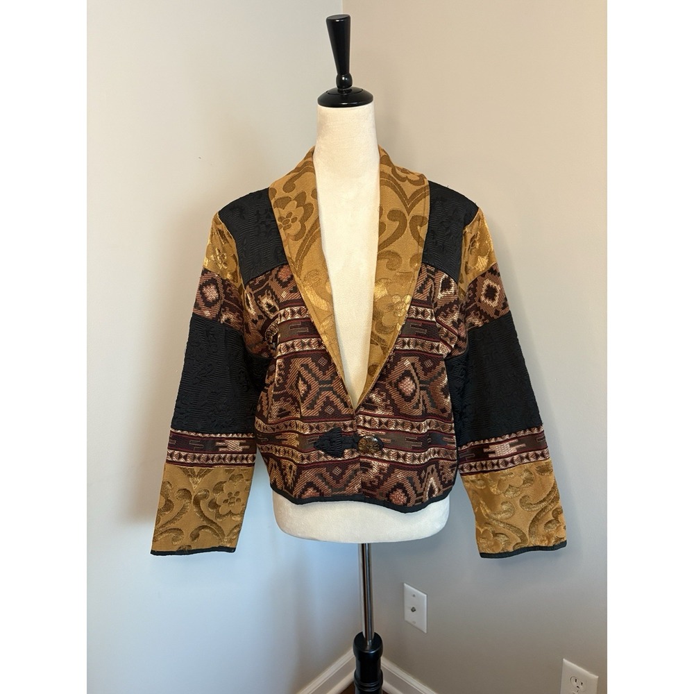 VTG Passports. Pier 1 Imports Southwestern Tapestry Cropped Jacket Size Medium M